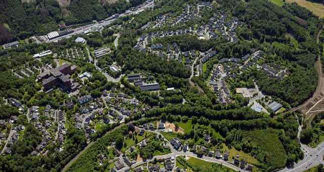 Wohnen in der Berstig Gummersbach Luftbild